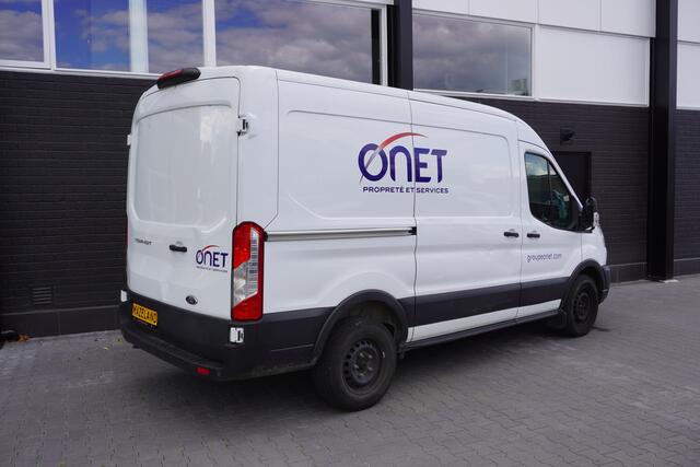 Ford TRANSIT 2.0 TDCI 130PK L2H2 EURO 6 - Airco - Navi - Cruise - PDC - ¤16.900,- Excl.