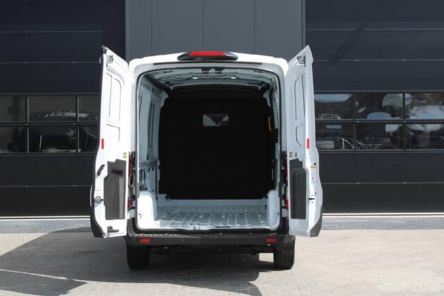 Ford TRANSIT 350 2.0 TDCI L3H2 Trend 130pk - Cruise Control - DAB radio - Verwarmde Vooruit - Parkeersensoren - Rijklaar