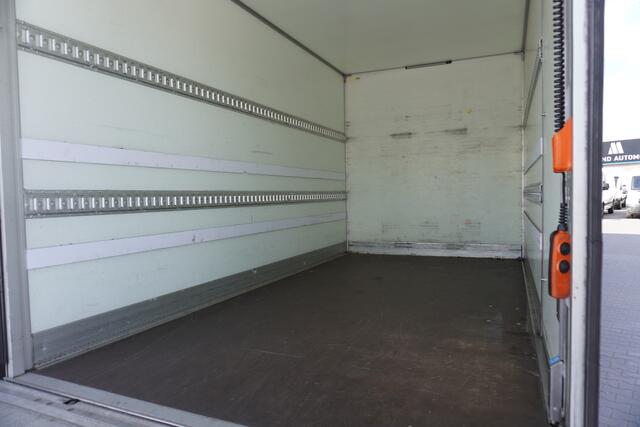 Ford TRANSIT 2.0 TDCI 170 PK L4 Automaat EURO 6 - Airco - Cruise - Laadklep - ¤27.900,- Excl.