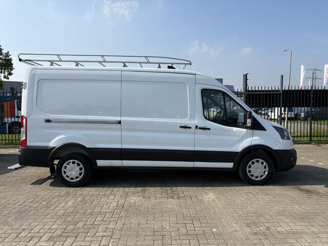 Ford TRANSIT 330 2.0 L3 H2 | TREND | 130 PK FWD | IMPERIAAL | LADDER OP ACHTERDEUREN | BETIMMERDE LAADRUIMTE | NIEUW | AIRCO | CRUISE CONTROL | PARKEERSENSOREN VOOR EN ACHTER | TREKHAAK 2800KG INCL. OPSTAP