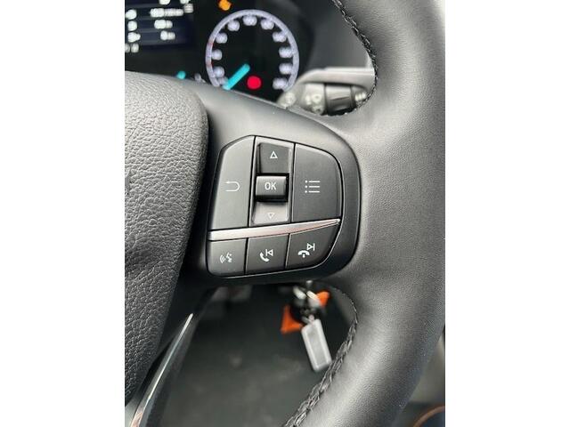 Ford TRANSIT 330 2.0 L3 H2 | TREND | 130 PK FWD | IMPERIAAL | LADDER OP ACHTERDEUREN | BETIMMERDE LAADRUIMTE | NIEUW | AIRCO | CRUISE CONTROL | PARKEERSENSOREN VOOR EN ACHTER | TREKHAAK 2800KG INCL. OPSTAP