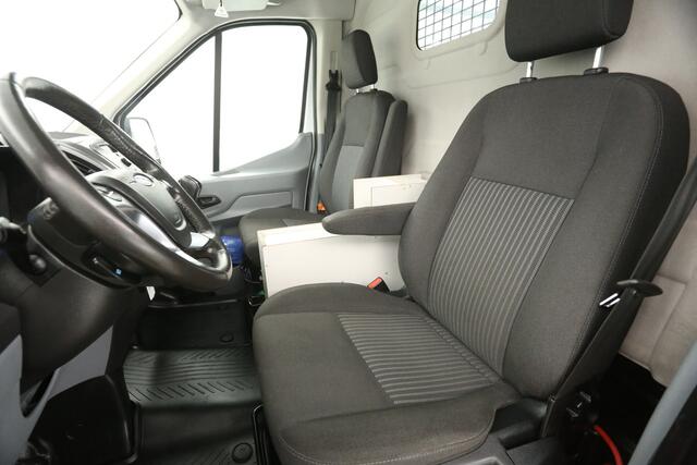 Ford TRANSIT 350 2.0 TDCI L3H2 Trend | 2800kg Trekgew. | Trekh. | Airco | Cruise | 2xSchuifdeur | Parkeersens.