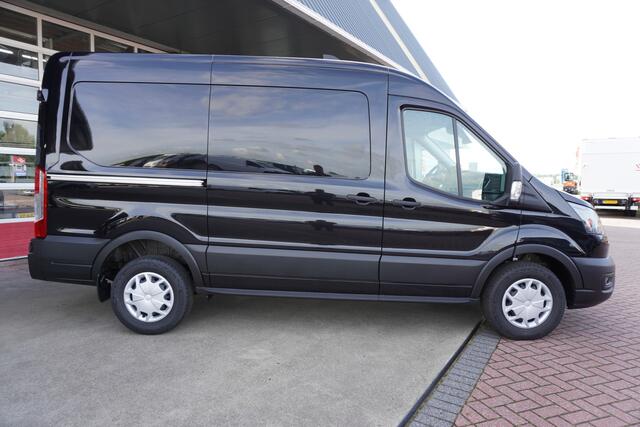 Ford TRANSIT 350 2.0 TDCI 165pk L2H2 Trend Automaat Schuifdeur L+ R nr.V805 | Camera | Cruise | Trekhaak | Laadruimte pakket