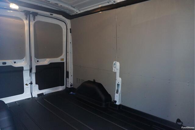 Ford TRANSIT 350M 105PK L2H2 BPM VRIJ!! 12" Sync 4 Navi, Adap Cruise, Camera, Stoel Stoel!! NR. A27