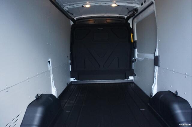 Ford TRANSIT 350M 105PK L2H2 BPM VRIJ!! 12" Sync 4 Navi, Adap Cruise, Camera, Stoel Stoel!! NR. A28