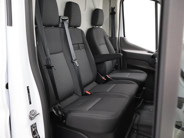 Ford TRANSIT 350 | 2.0 TDCI | L3 H2 | Trend | TREKHAAK 2500KG AHW | CLIMATE CONTROL | NAVIGATIE | PARKEERSENSOREN V+A | CRUISE CONTROL | BIJRIJDERSBANK | LAADRUIMTE PAKKET | APPLE CARPLAY / ANDROID AUTO | STOEVERWARMING