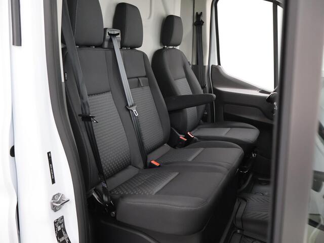 Ford TRANSIT 350 | 2.0 TDCI | L3 H2 | TREND | TREKHAAK 2500KG AHW | CLIMATE CONTROL | NAVIGATIE | PARKEERSENSOREN V+A | CRUISE CONTROL | BIJRIJDERSBANK | LAADRUIMTE PAKKET | APPLE CARPLAY / ANDROID AUTO | STOEVERWARMING