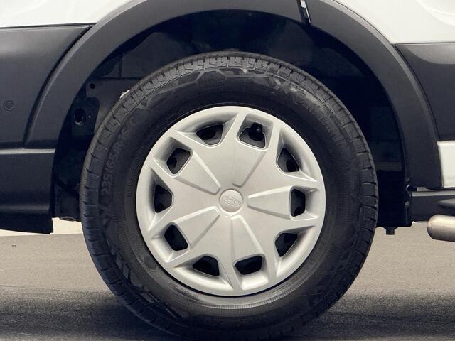 Ford TRANSIT 330 2.0 TDCI Automaat L3H2 Trend Airco Navi Trekhaak Cruise Control Camera Side bars