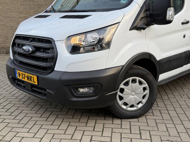 Ford TRANSIT 350 2.0 TDCI 130PK EURO 6 L3H3 CarPlay/stoelverwarming/achteruitrijcamera
