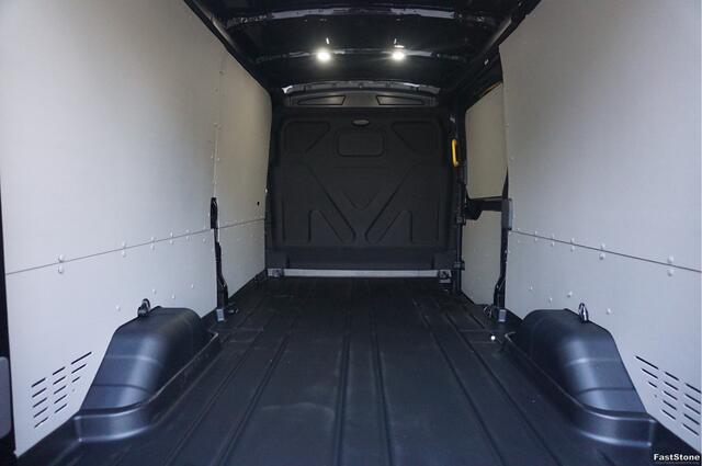 Ford TRANSIT 350L L3H2 Limited AUT-10 RWD 165PK BPM VRIJ Navi, Adap. Cruise, 360° Cam, 3.5T Trekhaak!! NR. A201