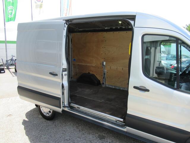 Ford TRANSIT 310 2.0 TDCI L2H2 Trend Automaat, Camera, Navigatie, Trekhaak