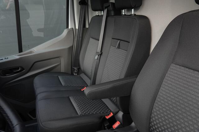 Ford TRANSIT L2H2 | 165Pk A8 Aut. | Raptor Edition | 2x Schuifdeur | Achteruitrijcamera | Trekhaak | 19'' | Moondust Silver