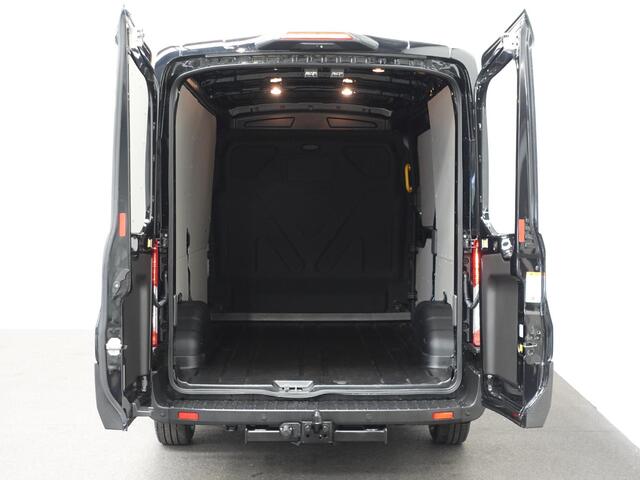 Ford TRANSIT 130pk L2H2 Automaat Navi 360° Camera Trekhaak DAB+ Automaat Navi Trekhaak 360° Camera Airco Cruise DAB+