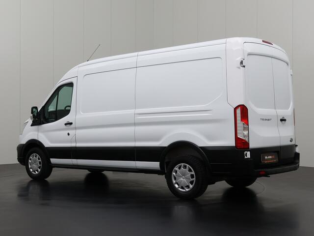 Ford TRANSIT 2.0TDCi 130PK L3H2 | Airco | Cruise | 3-Persoons | Betimmering