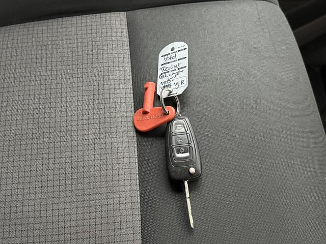 Ford TRANSIT 2.0TDCI Bakwagen+Laadklep | Airco | 360 Camera | Zijinstap