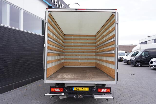 Ford TRANSIT 2.0 TDCI 130PK L4 Bakwagen EURO 6 - Airco - Dubbel Lucht - Trekhaak - ¤ 23.950,- Excl.