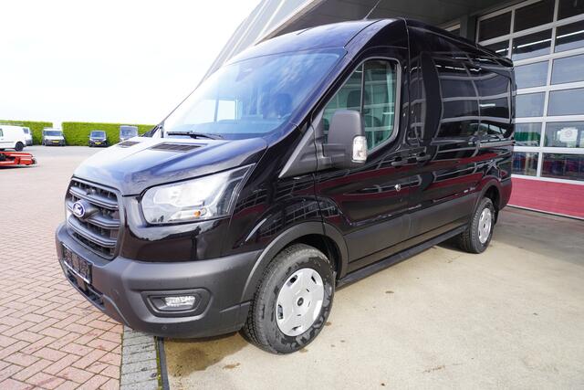 Ford TRANSIT 350 2.0 TDCI 165pk L2H2 Trend Automaat Schuifdeur L+ R nr.V053 | Camera | Cruise | Trekhaak | Laadruimte pakket