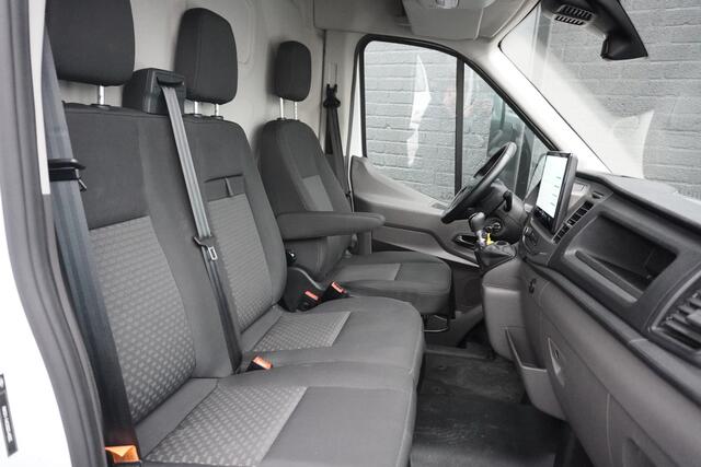 Ford TRANSIT 2.0 TDCI 130PK L2H2 EURO 6 - A/C Climate - Navi - Cruise - ¤19.900,- Excl.