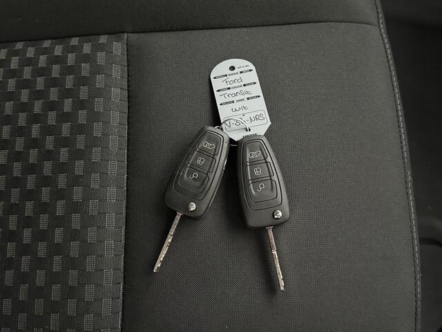 Ford TRANSIT 2.0TDi 130PK L4H3 Jumbo | Navigatie | Multimedia | Camera | 3-Persoons | Betimmering