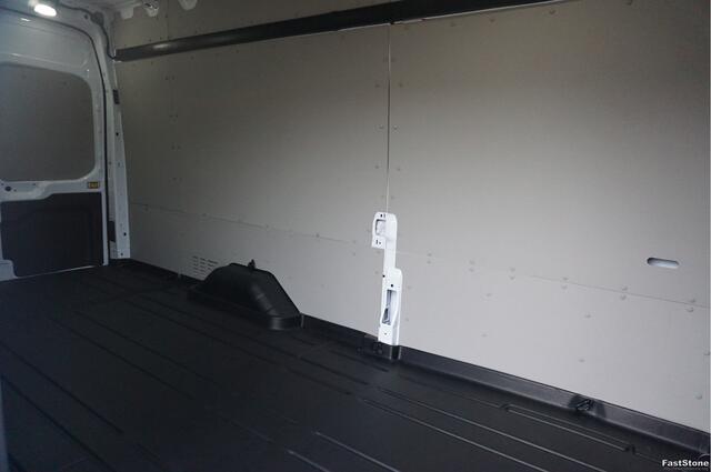 Ford TRANSIT 350L 130PK L4H3 BPM VRIJ!! Navi, Camera, Adap. Cruise, LM Velg!! NR. A253