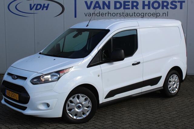 Ford TRANSIT CONNECT 1.5-75pk TDCI L1 Trend. Dames en heren ondernemers opgelet ! Nette, luxe en goed onderhouden wagen ! Airco, camera, navigatie, telefoonvoorb., parkeersensoren achter, trekhaak, voorraamverwarming, 3-zits, r/cd etc.