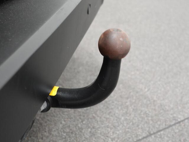 Ford TRANSIT CONNECT 100pk Automaat L2 Trend Navi Airco Cruise Control Camera 3 zits