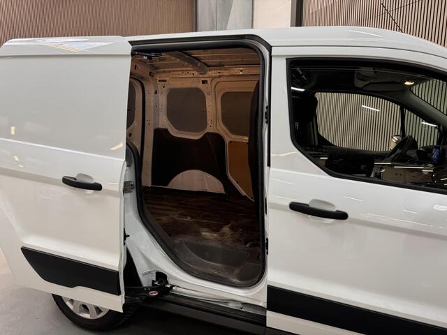 Ford TRANSIT CONNECT 1.5 EcoBlue 100pk Trend Navi Camera Trekhaak Cruise Fabrieksgarantie 26-10-2025
