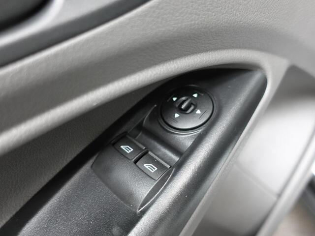 Ford TRANSIT CONNECT Automaat 100pk L1 Trend Airco Navi Cruise 3Zits Camera DAB+