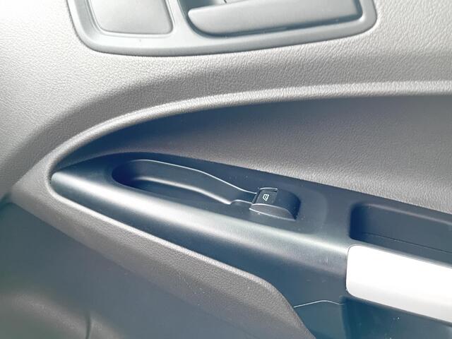 Ford TRANSIT CONNECT 1.5 EcoBlue L2 Trend Automaat | Navigatie | Airco | PDC A | Cruise Control | 3Zits | Camera | DAB+ | Lichtmetalen velgen | Trekhaak