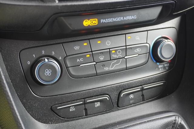 Ford TRANSIT CONNECT 1.5 EcoBlue L2 EURO 6 - Airco - Cruise - ¤10.900,- Excl.