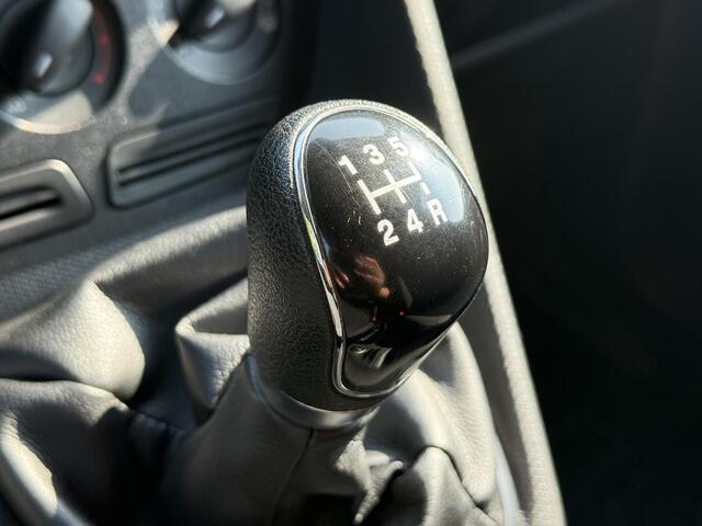 Ford TRANSIT CONNECT 1.5 TDCI L2 Economy Edition 2e Eigenaar,Airco,Cruise,Trekhaak,Elektr. Ramen,N.A.P,APK tot 05-2026