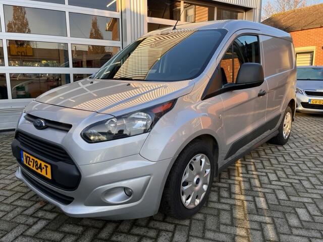 Ford TRANSIT CONNECT 1.5 TDCI L1 Trend HP Camera / Navi / PDC