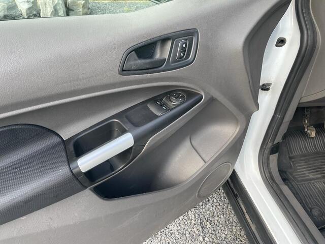 Ford TRANSIT CONNECT 1.5 EcoBlue L2 Trend | 120 PK | Airco | Navi | Camera!