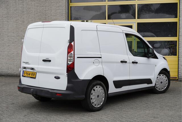 Ford TRANSIT CONNECT 1.5 TDCI L1 Economy Edition BJ2018 Trekhaak | Airco | Cruise control | Stuurbekrachtiging | Getint glas | Tussenschot | Achterdeuren | Zijdeur