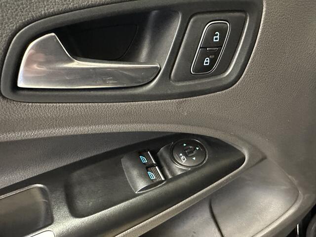 Ford TRANSIT CONNECT 1.5 EcoBlue L2 Sport Automaat