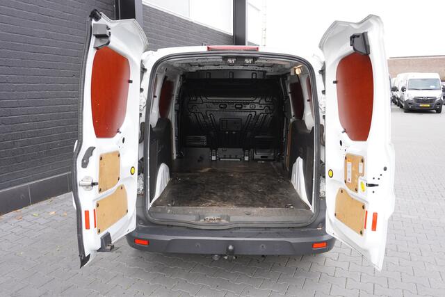 Ford TRANSIT CONNECT 1.0 Ecoboost 100PK L2 BENZINE! - Airco - PDC - Trekhaak - ¤ 8.950,- Marge