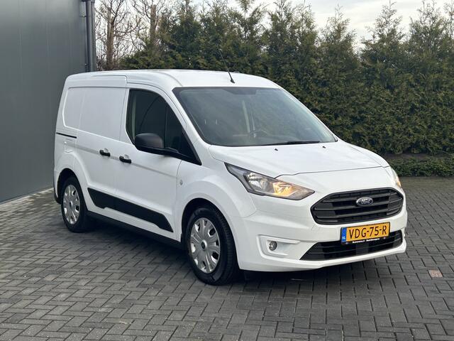 Ford TRANSIT CONNECT 1.5 EcoBlue / L1H1 / 1e EIG. / 93.218 KM !! / TREKHAAK / AIRCO / CRUISE / NAVI / CAMERA / 3-ZITS / APPLE CARPLAY