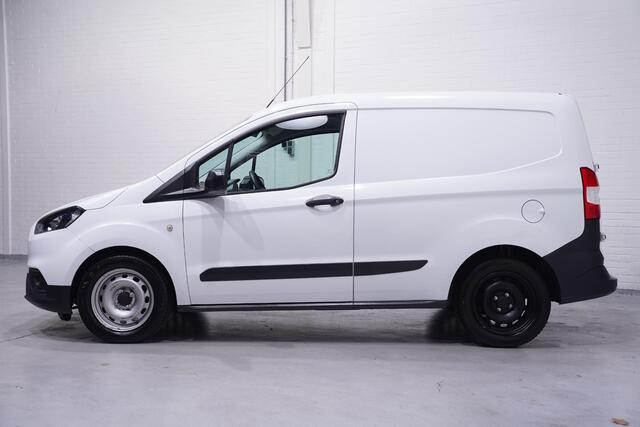 Ford TRANSIT COURIER 1.0 Ambiente 100 pk Benzine Airco, Trekhaak Laadruimte Pakket, PDC achter, NAP, 1e Eigenaar, 2-Zits