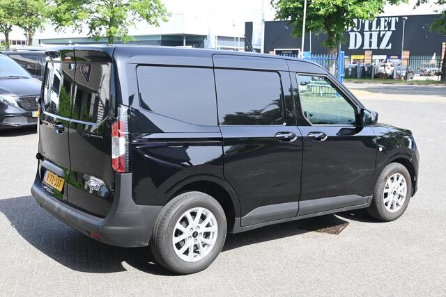 Ford TRANSIT COURIER 1.0i EcoBoost Limited Adaptive cruise control, Navigatie met camera