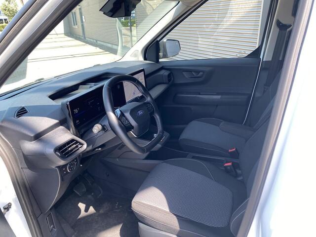 Ford TRANSIT COURIER E-Transit Trend 44 kWh 136PK | Climate Control | Parkeersensoren | Parkeercamera | Bluetooth | DAB | radio, Apple Carplay en Adroid Auto | Trekhaak |