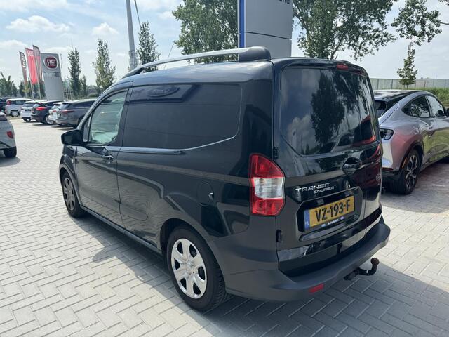 Ford TRANSIT COURIER 1.6 TDCI Trend 95pk | Navigatie | Trekhaak | Dealeronderhouden!