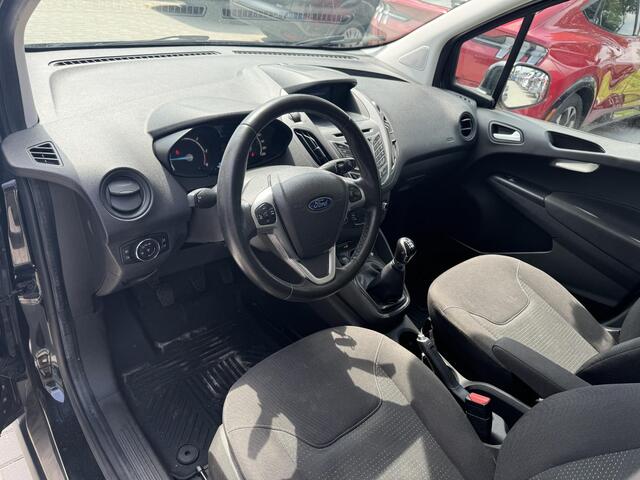 Ford TRANSIT COURIER 1.6 TDCI Trend 95pk | Navigatie | Trekhaak | Dealeronderhouden!