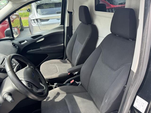Ford TRANSIT COURIER 1.6 TDCI Trend 95pk | Navigatie | Trekhaak | Dealeronderhouden!