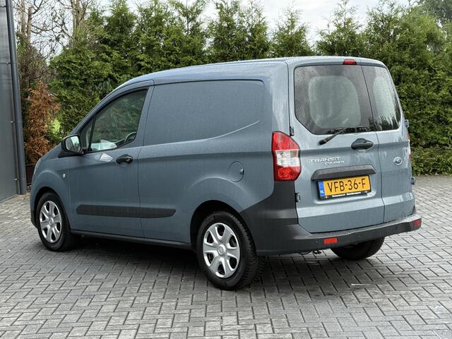 Ford TRANSIT COURIER 1.0 ECOBOOST TREND 100 PK / BENZINE! / 1e EIG. / BPM VRIJ !! / AIRCO / PDC / ZEER NETJES!