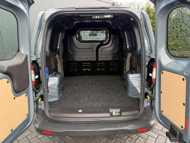 Ford TRANSIT COURIER 1.0 ECOBOOST TREND 100 PK / BENZINE! / 1e EIG. / BPM VRIJ !! / AIRCO / PDC / ZEER NETJES!
