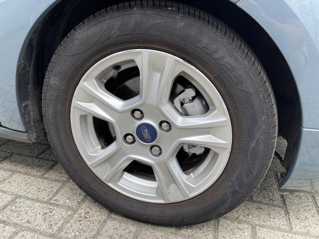 Ford TRANSIT COURIER 1.5 TDCI Limited / euro 6 diesel / bpm vrij / vaste prijs rijklaar ¤ 8950 ex btw / airco / cruise / navigatie / grijs blauw metallic / parkeersensoren achter !