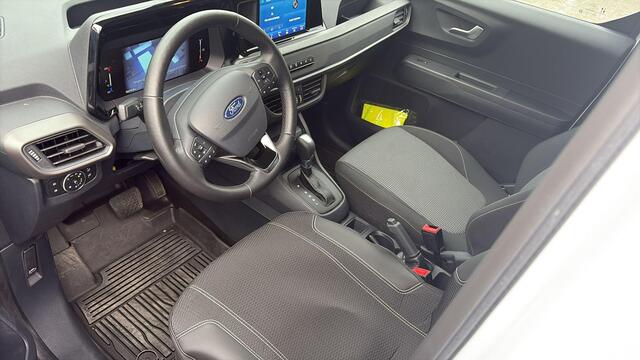 Ford TRANSIT COURIER 1.0 EcoBoost Trend 125pk | Automaat | Winterpack | Trekhaak | Achteruitrijcamera