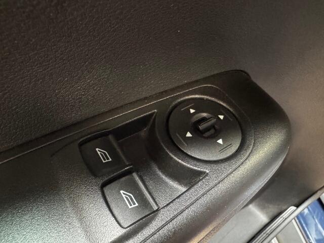 Ford TRANSIT COURIER 1.5 TDCI Trend