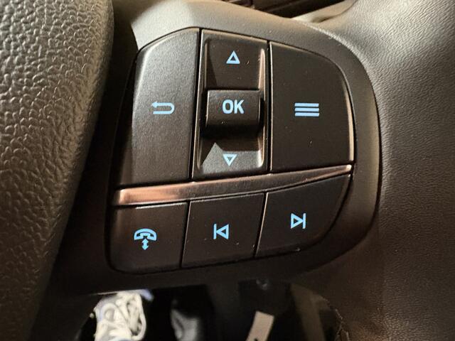 Ford TRANSIT COURIER 1.0 EcoBoost Trend Benzine / Winterpack / Airco / Cruisecontrol / Carplay / Camera / 13.100 KM !!