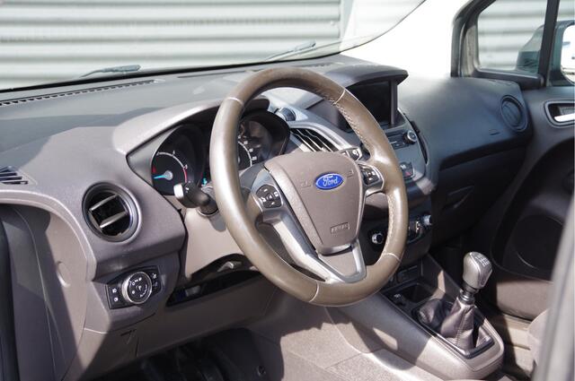 Ford TRANSIT COURIER 1.5 TDCI Trend TREKHAAK, CRUISE, AIRCO, NAVI, NL AUTO, NAP